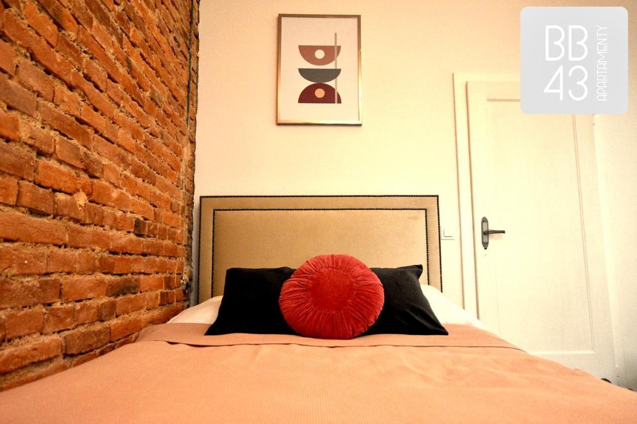 Apartamenty BB43 Bielsko-Biala Bagian luar foto